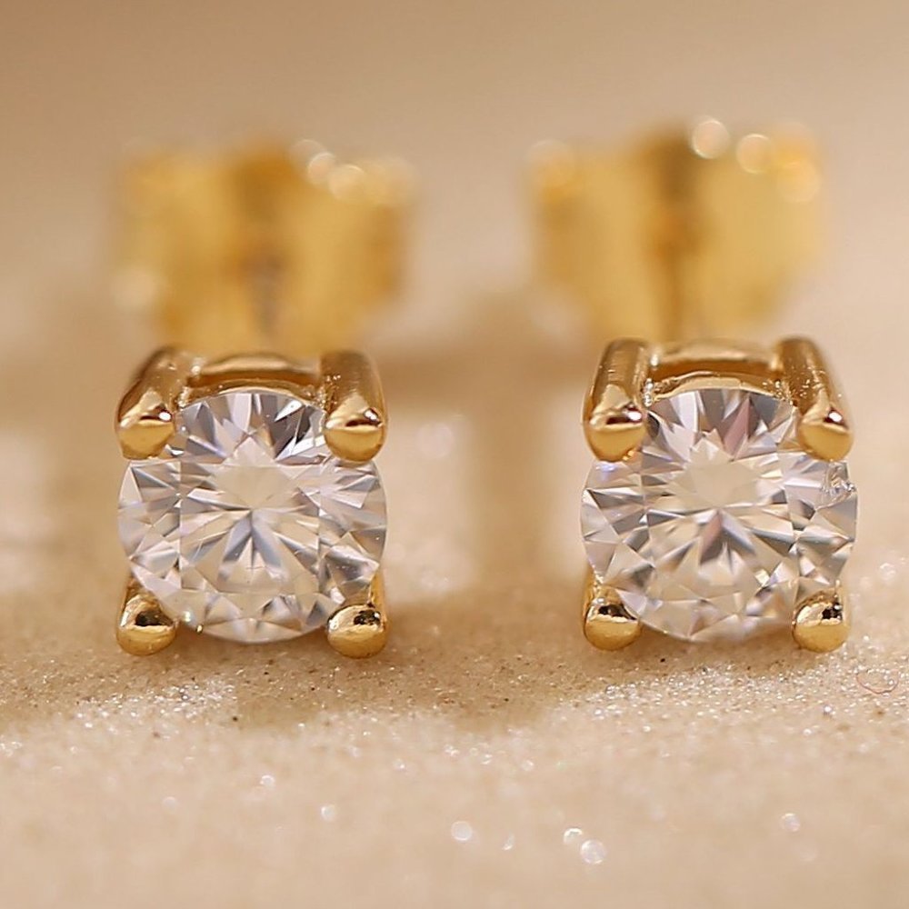 "4MM S925 Sterling Silver CZ Stud Earrings for Women/Girl, US19251028